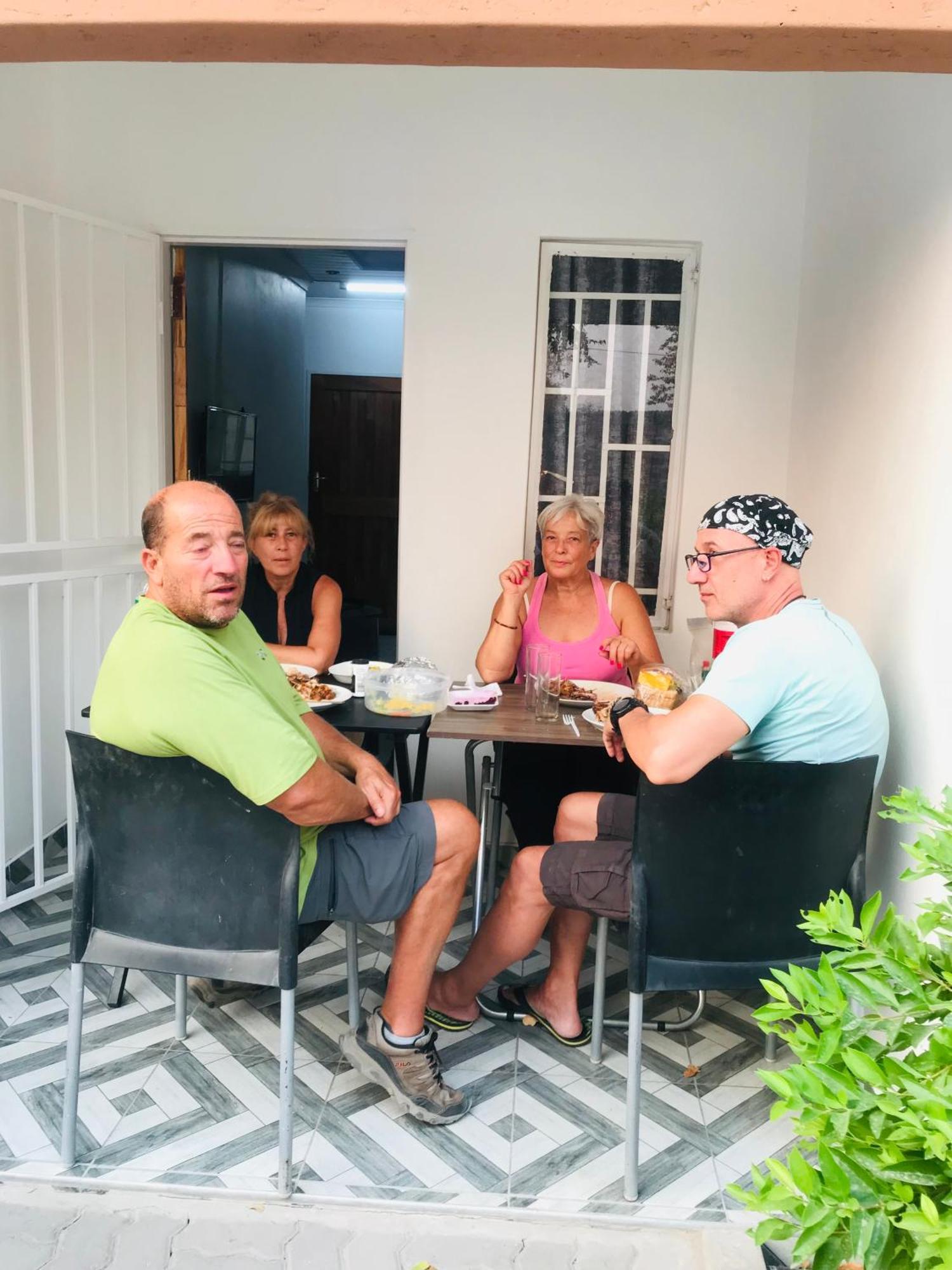 Jayla Homestay Маун Екстериор снимка
